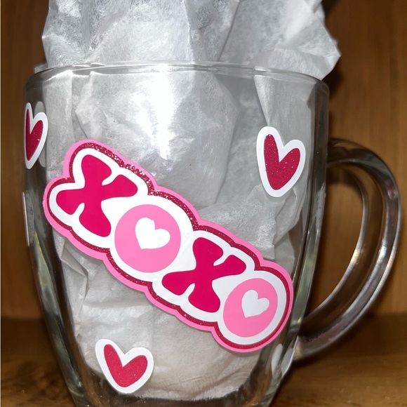 Valentine’s Day glassware - Picture 2 of 3